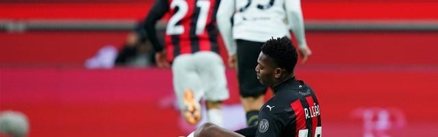 华体会体育-破了？断了？还活着！残阵米兰技不如人却虽败犹荣！